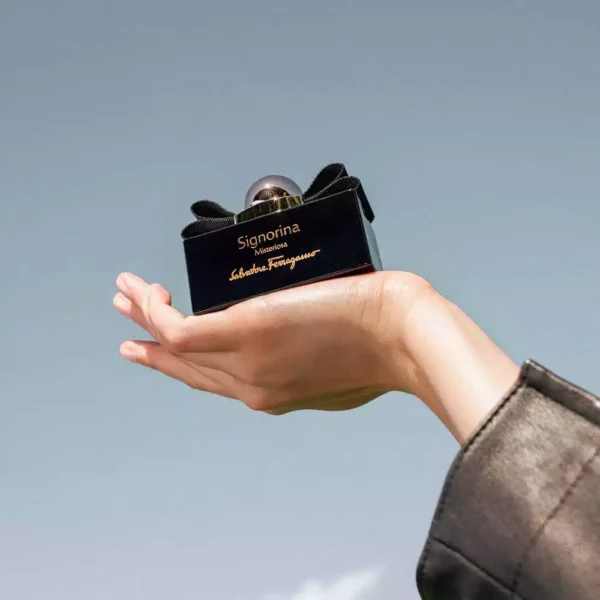 SALVATORE FERRAGAMO – SIGNORINA MISTERIOSA – EDP 100ML - Imagen 2